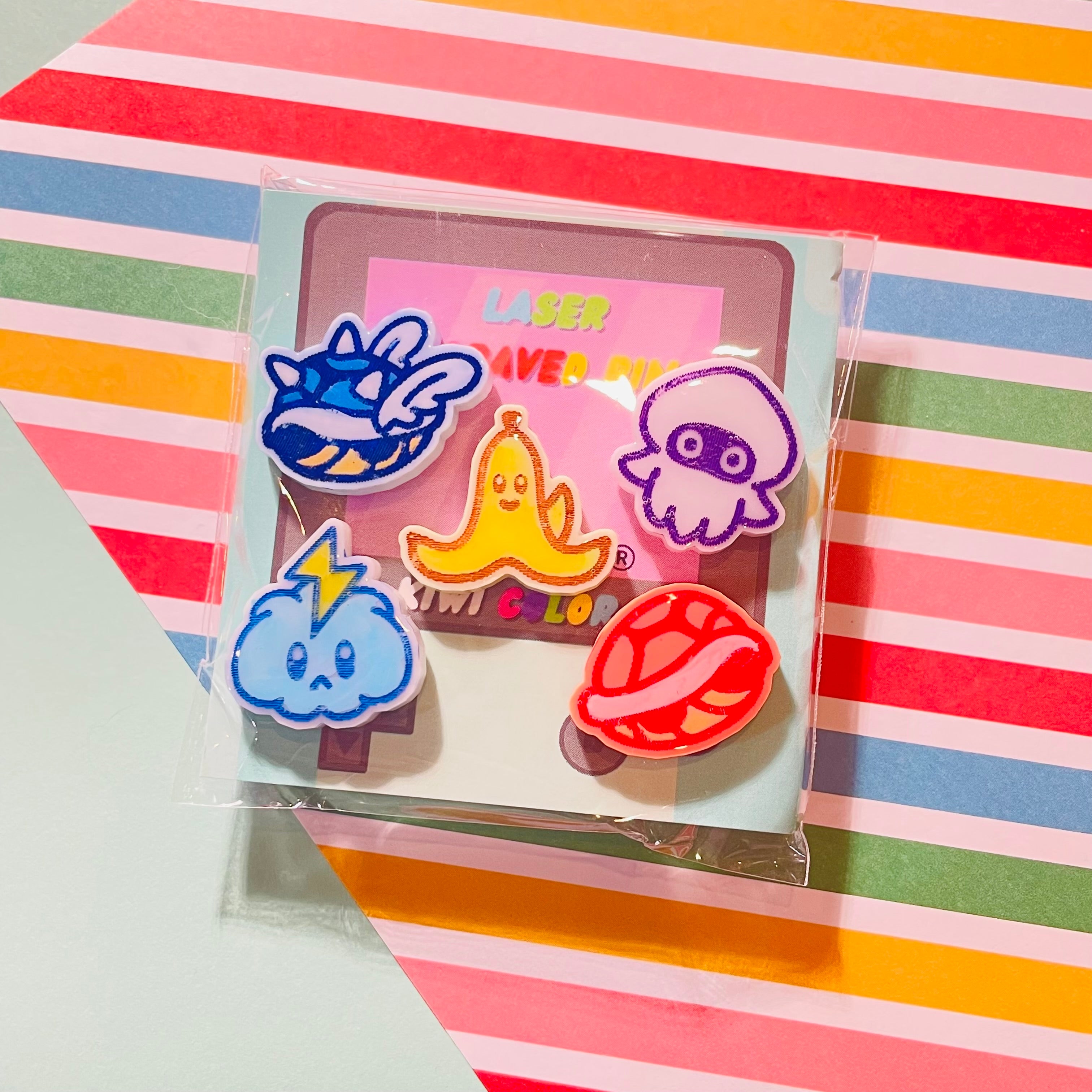 Kart Mini Pin Set – Couple 'O Kiwis